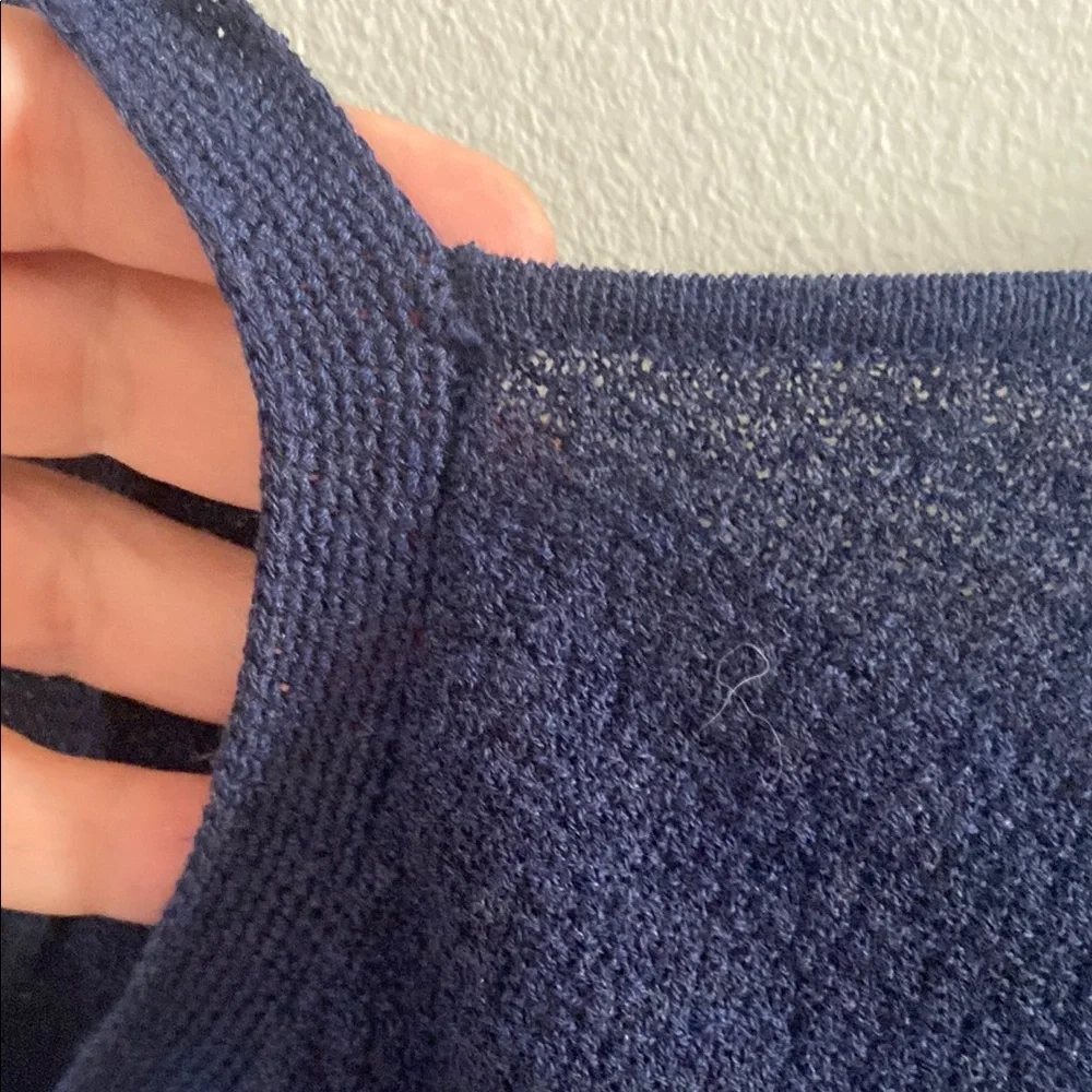 Eileen Fisher Women's Navy Top 100% wool - Picture 6 of 9